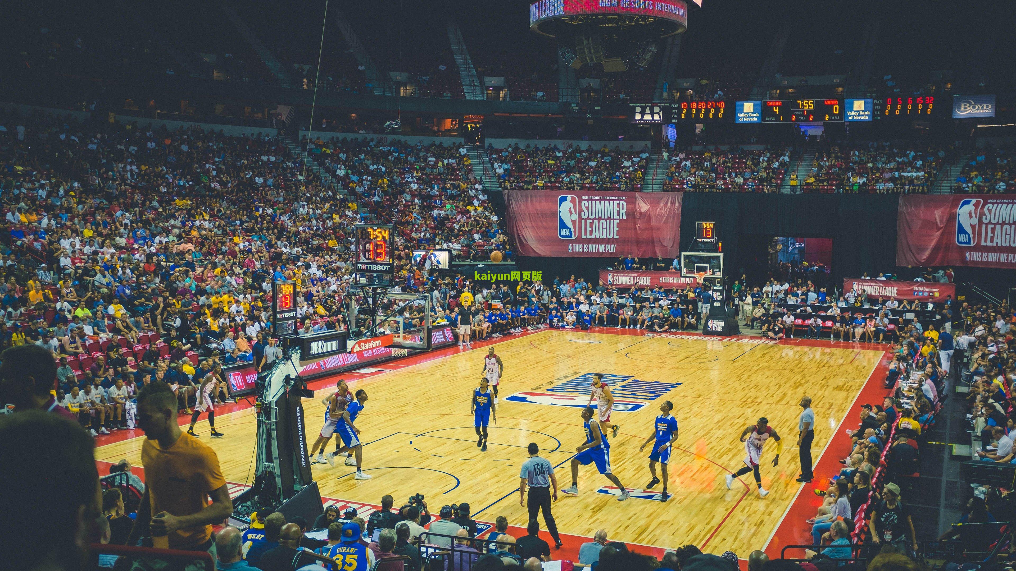 德甲焦点战，多特蒙德主场力克霍芬海姆，欧战资格争夺进入白热化